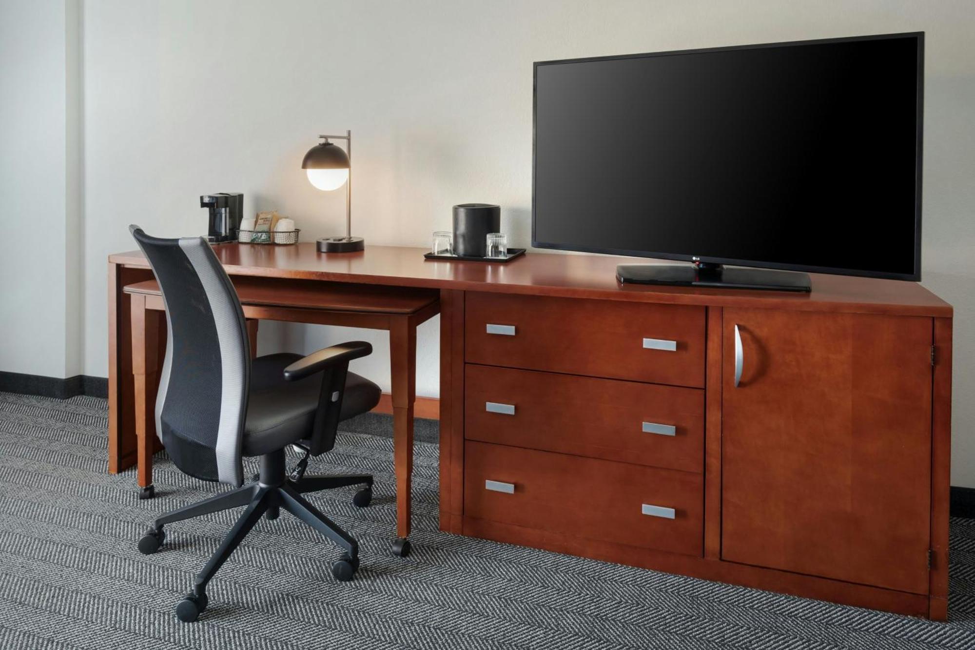 Courtyard By Marriott New Carrollton Landover Extérieur photo